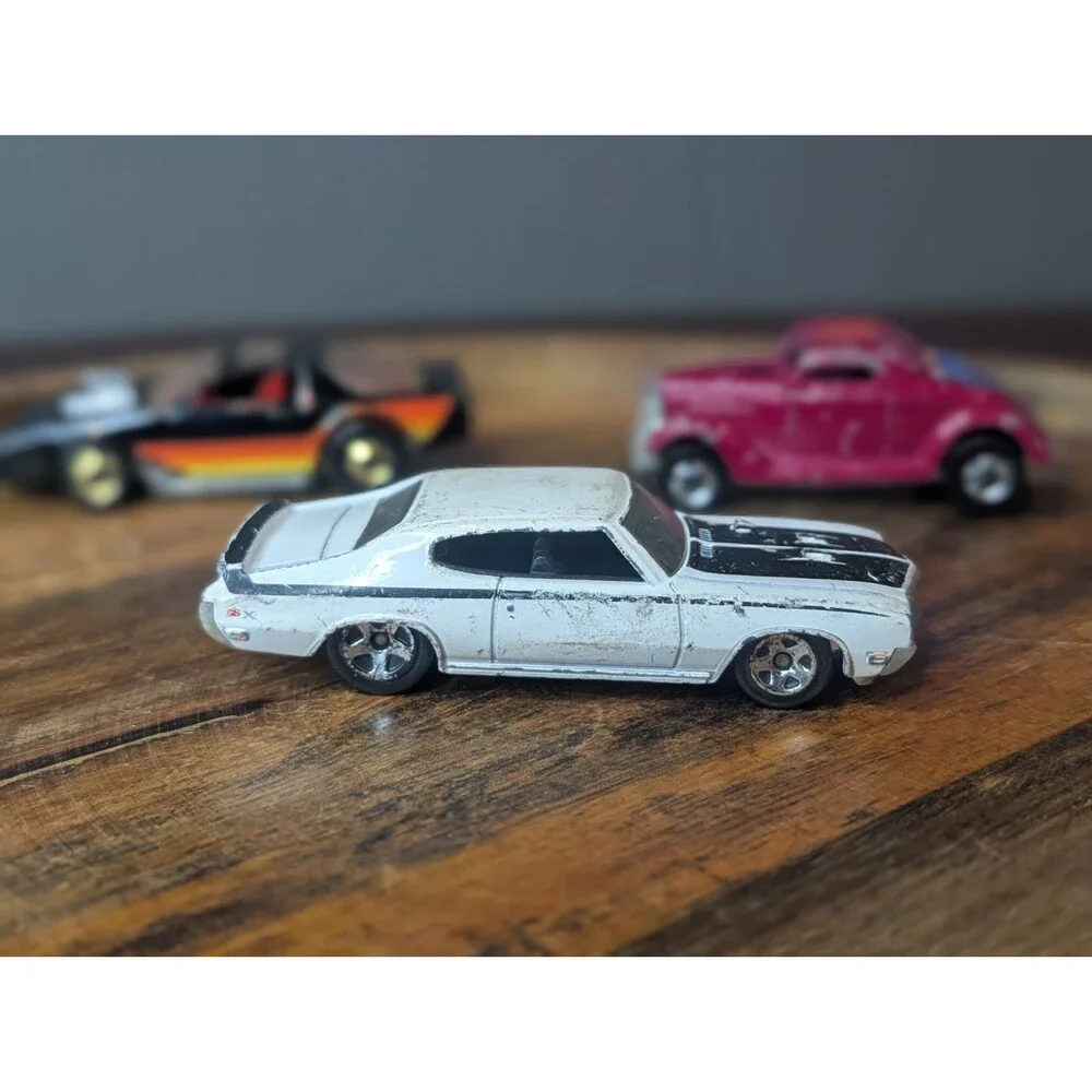Vintage Diecast Toy Car Lot of 12 Mixed Loose Cars NASCAR Style Hot Wheels Match